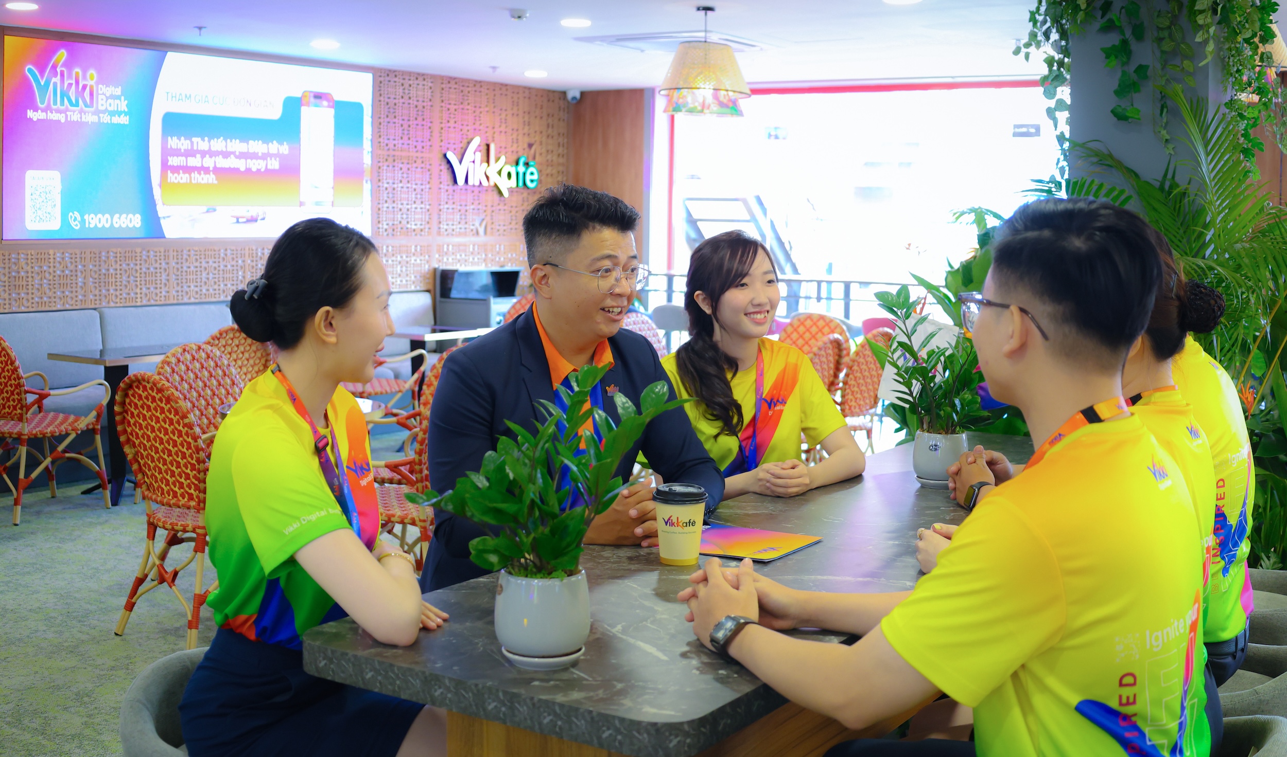 Làm việc nhóm