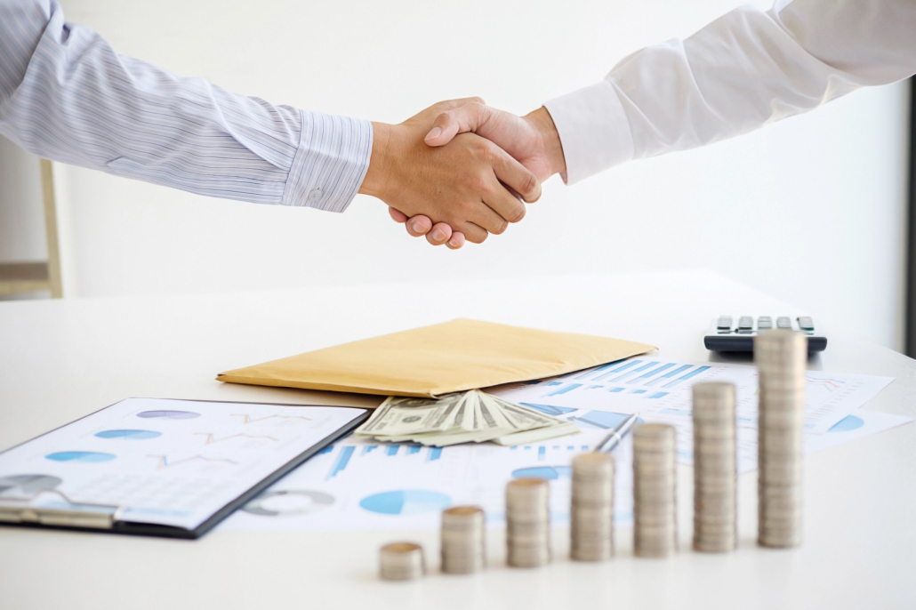Việc chọn đúng ngân hàng không chỉ giúp bạn có nguồn vốn tốt mà còn giảm thiểu rủi ro, đảm bảo quá trình kinh doanh diễn ra suôn sẻ.