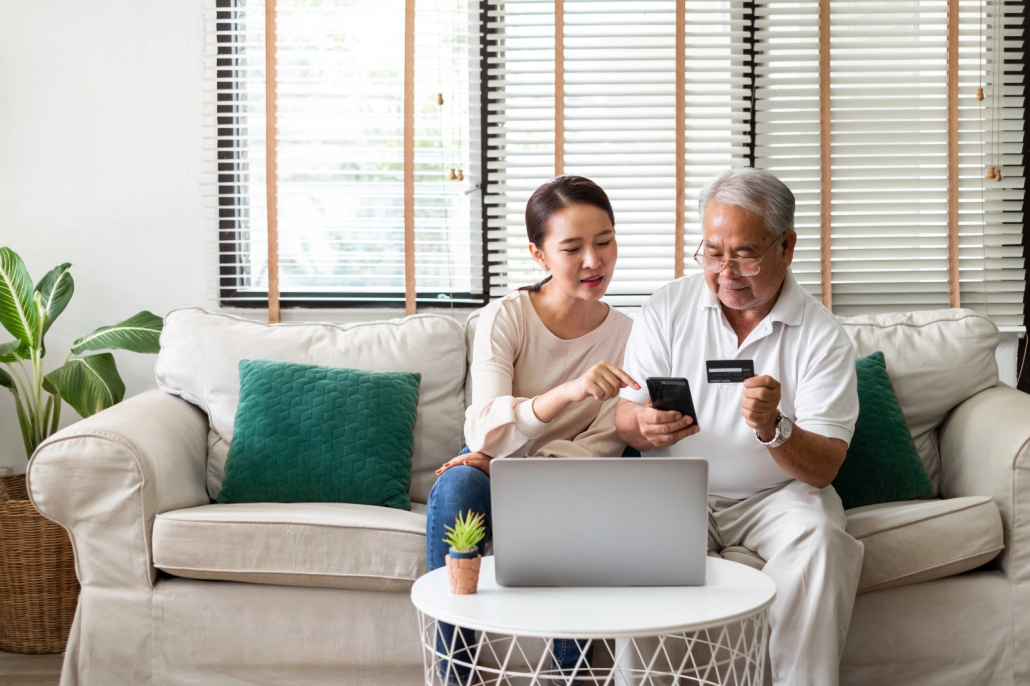 Gửi tiết kiệm hưu trí giúp cân đối ngân sách gia đình, đảm bảo tất cả thành viên đều được hỗ trợ tài chính đầy đủ khi cần.