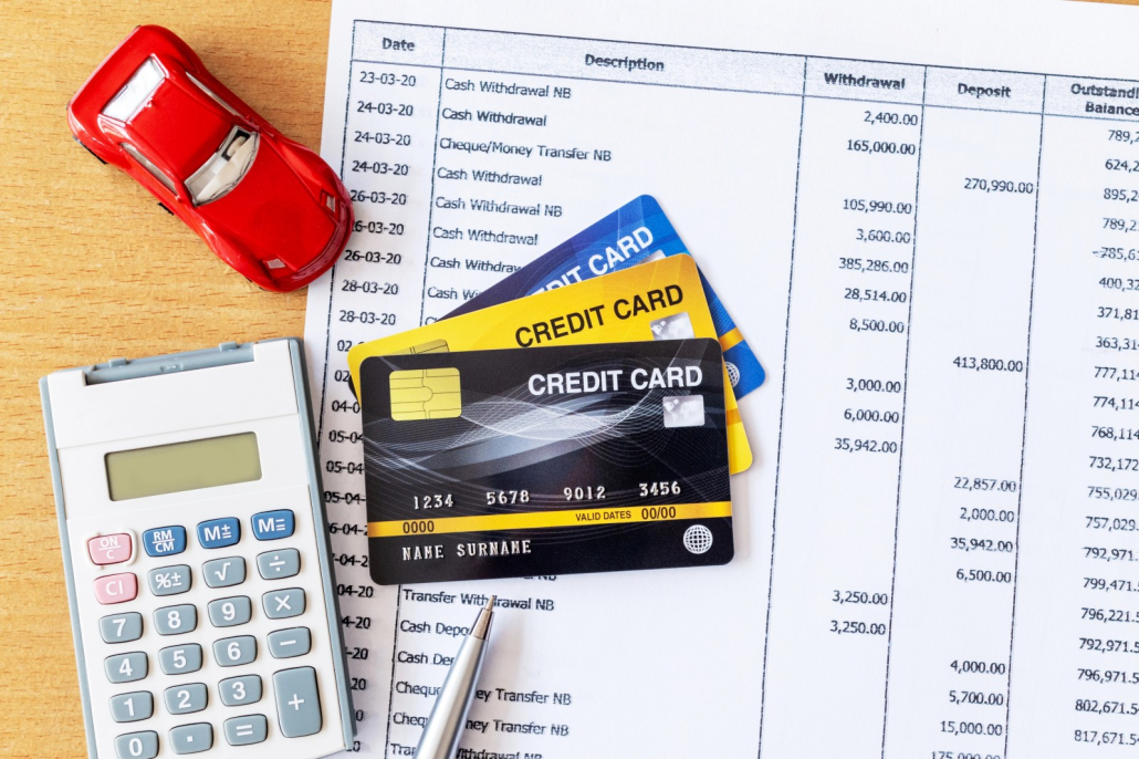 Mua hàng trả góp qua thẻ tín dụng không chỉ giúp bạn giảm gánh nặng tài chính mà còn xây dựng lịch sử tín dụng tốt.