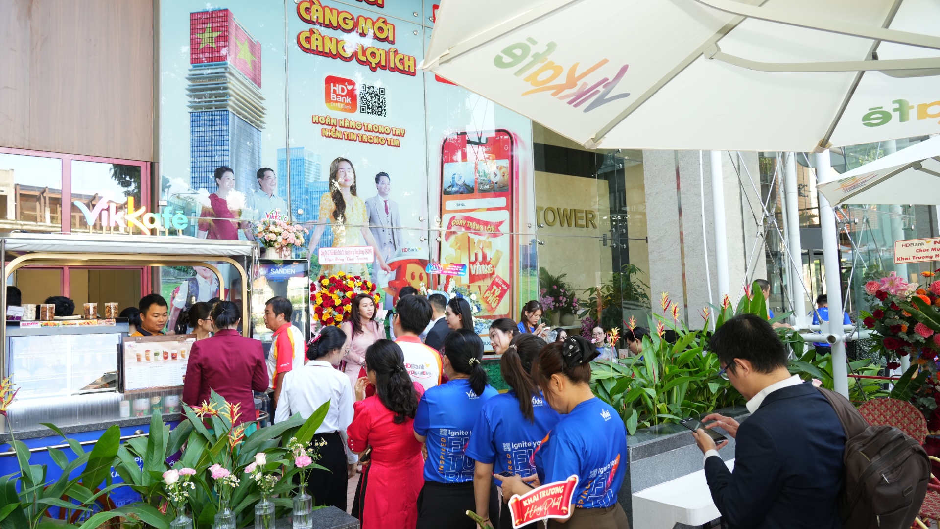 Vikkafé – Nơi những giấc mơ lớn bắt đầu từ một ly cà phê nhỏ